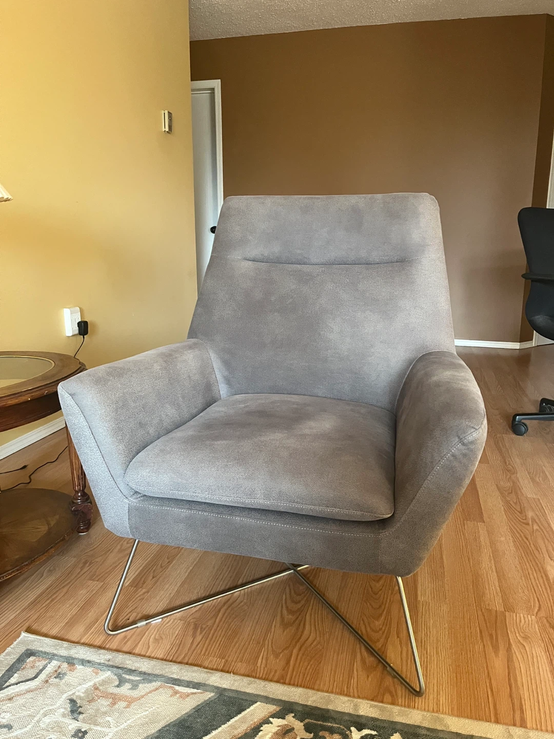 Grey Armchair with Metal Legs - photo 2