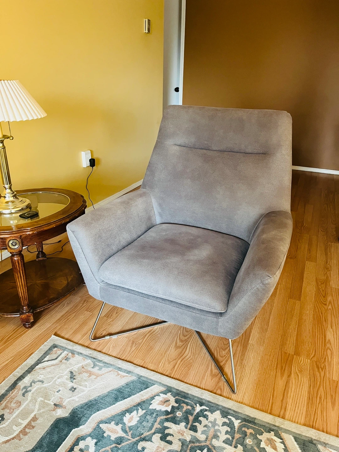 Grey Armchair with Metal Legs