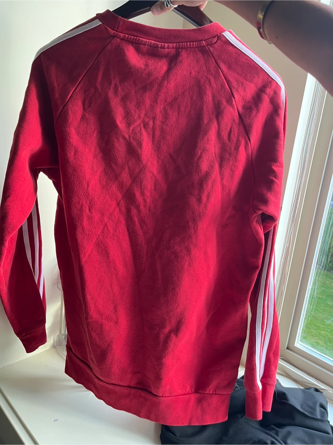 Open to offers! Adidas Red 3-Stripe Crewneck Sweatshirt - photo 2