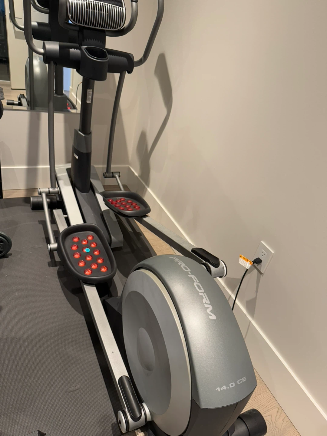 Pro-Form 14.0 CE Elliptical Machine - photo 3