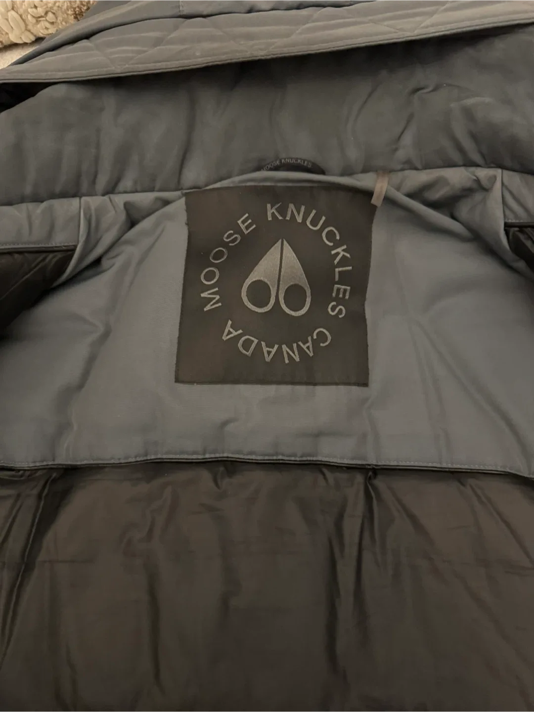 Moose Knuckles Down Parka - Size L image indicator(3)