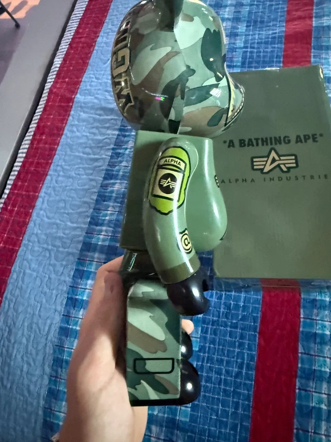 A Bathing Ape x Alpha Industries Bearbrick 100% & 400% image indicator(4)