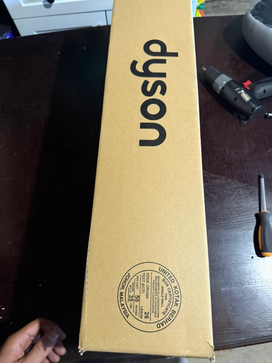 Dyson V8 Vacuum Cleaner (with Box) - photo 2