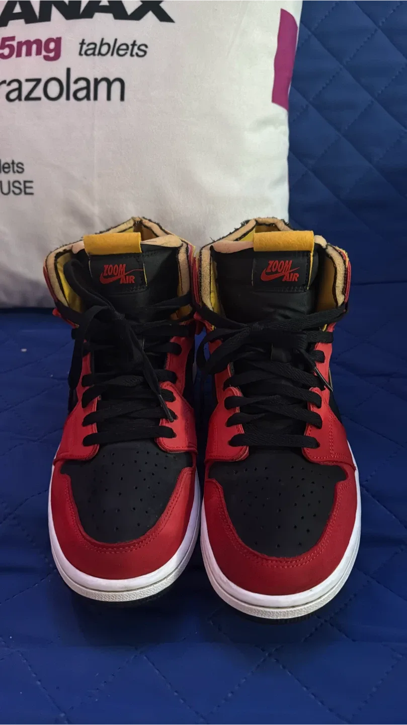 Air Jordan 1 Zoom Air CMFT Red/Black/Yellow image indicator(2)
