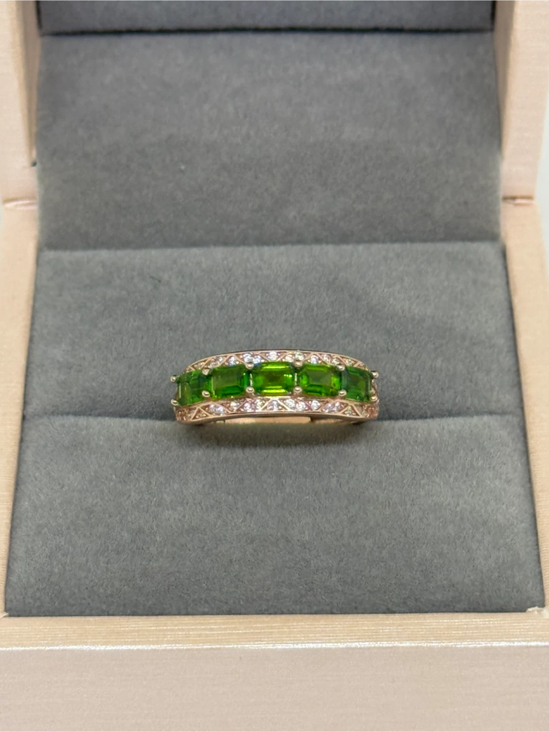 Green Diopside S925 Silver Ring