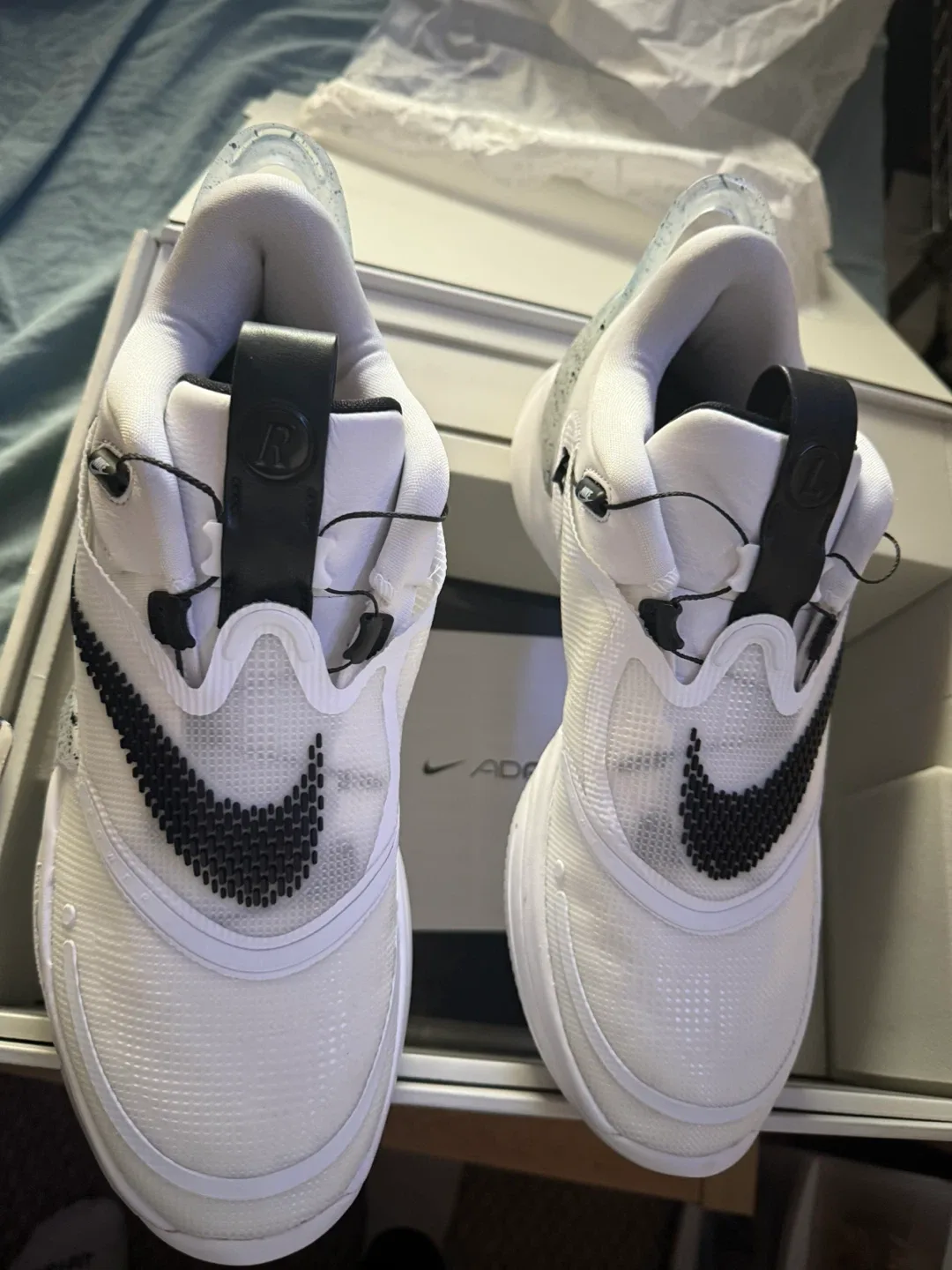 Nike Adapt BB 2.0 oreo White/Black image indicator(7)
