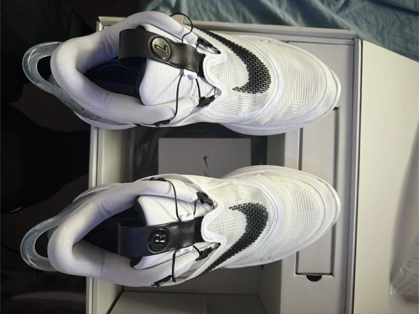 Nike Adapt BB 2.0 oreo White/Black image indicator(9)
