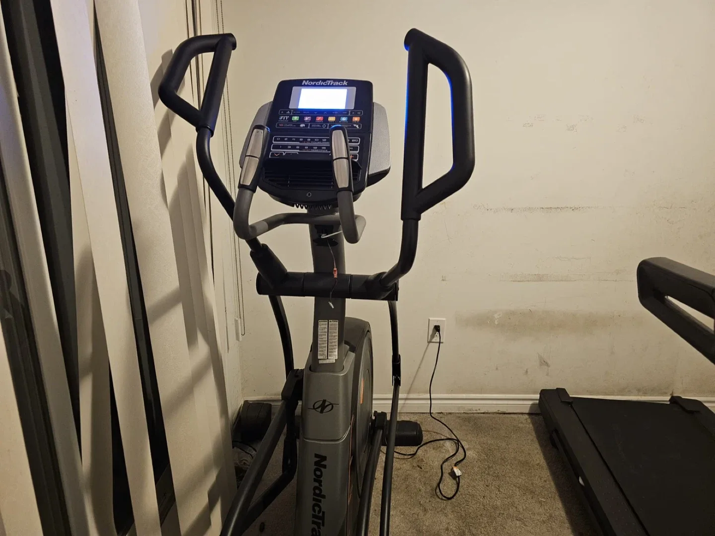 Elliptical image indicator(7)