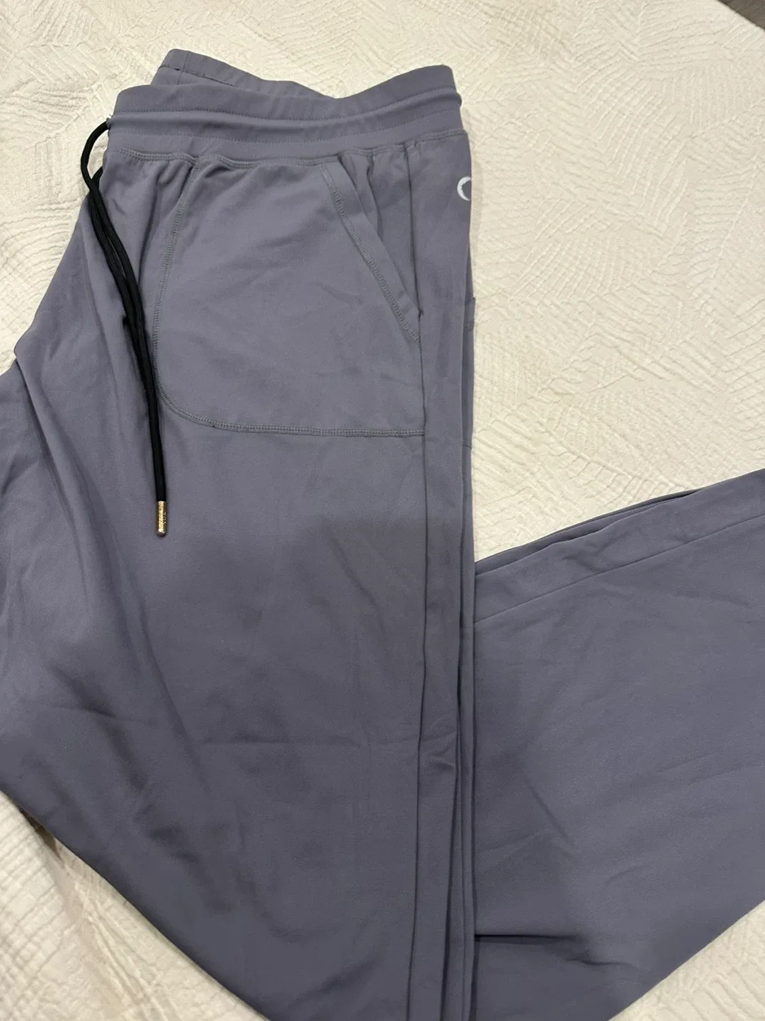 Zyia Activewear Lot: Top, Bra, Pants image indicator(6)