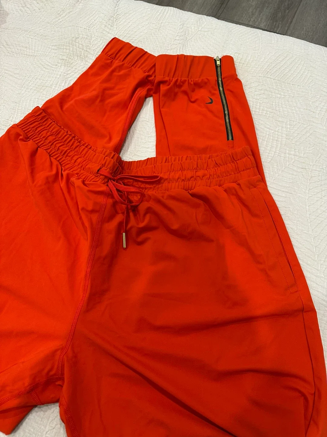 Zyia Active Leggings & Sports Bra Lot image indicator(8)