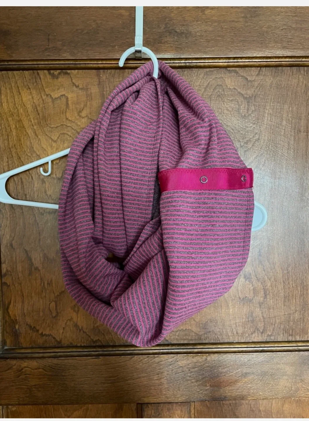Lululemon Scarf, Tank, and Shorts Bundle image indicator(2)