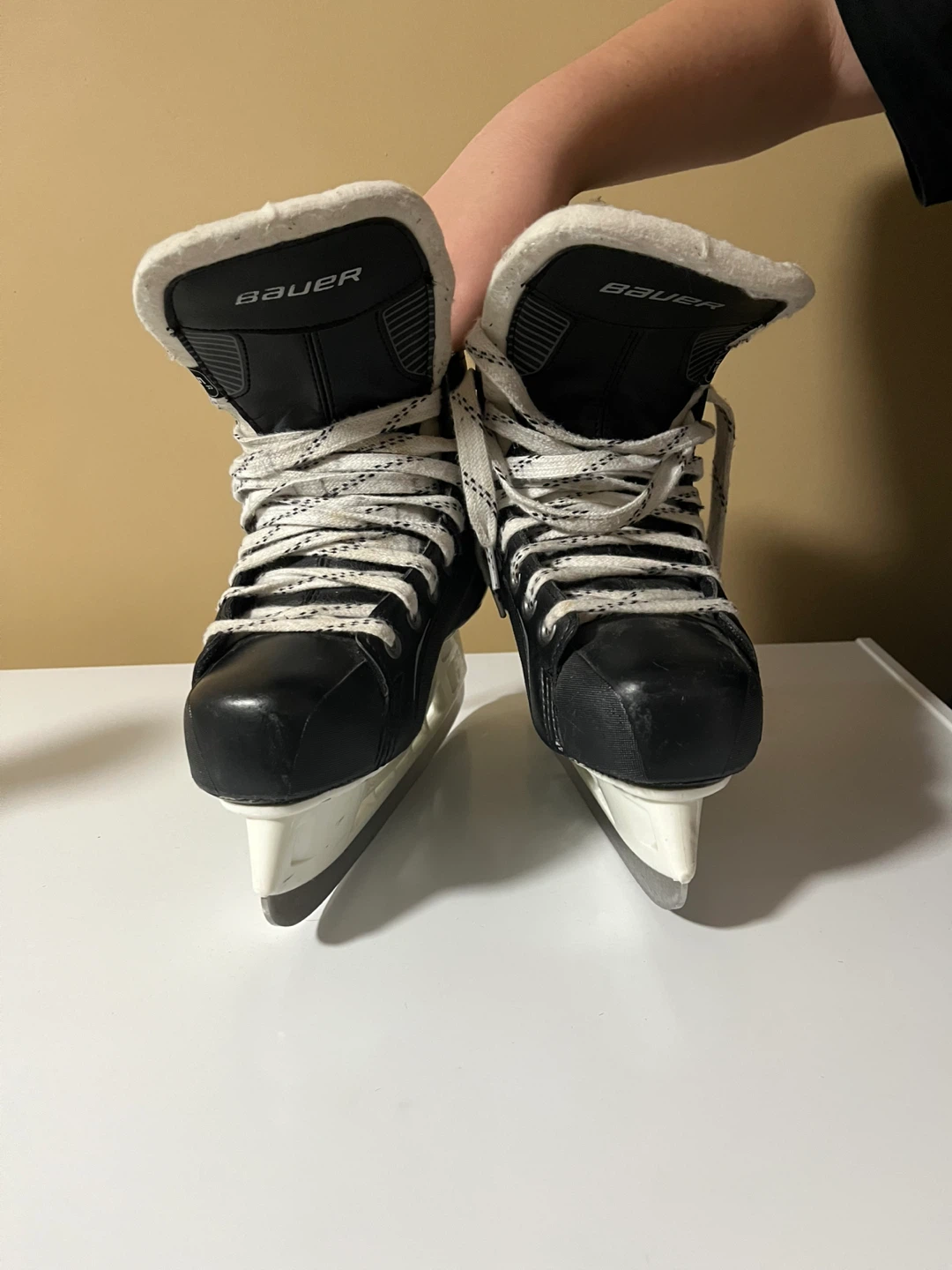 BAUER Supreme Hockey Skates, Size 6 - photo 4