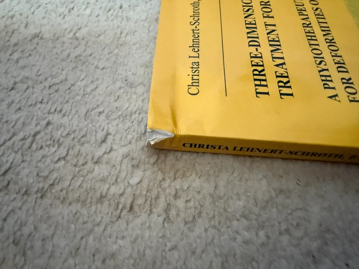 Three-Dimensional Treatment for Scoliosis Book image indicator(2)