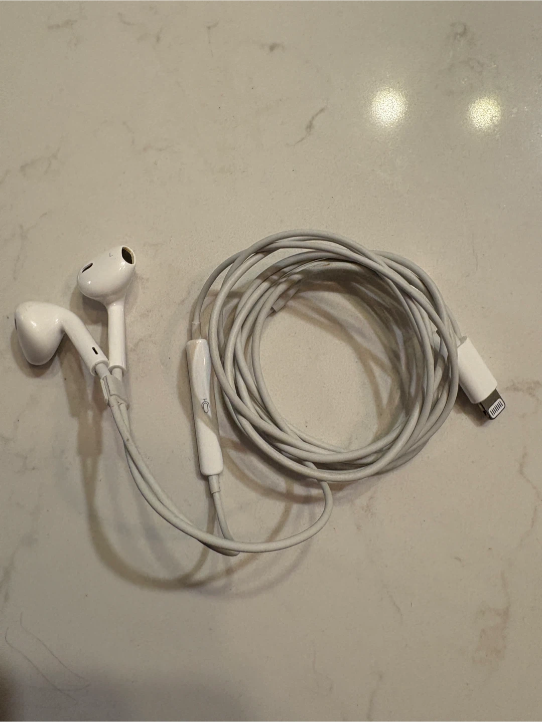 Apple EarPods (lightning)