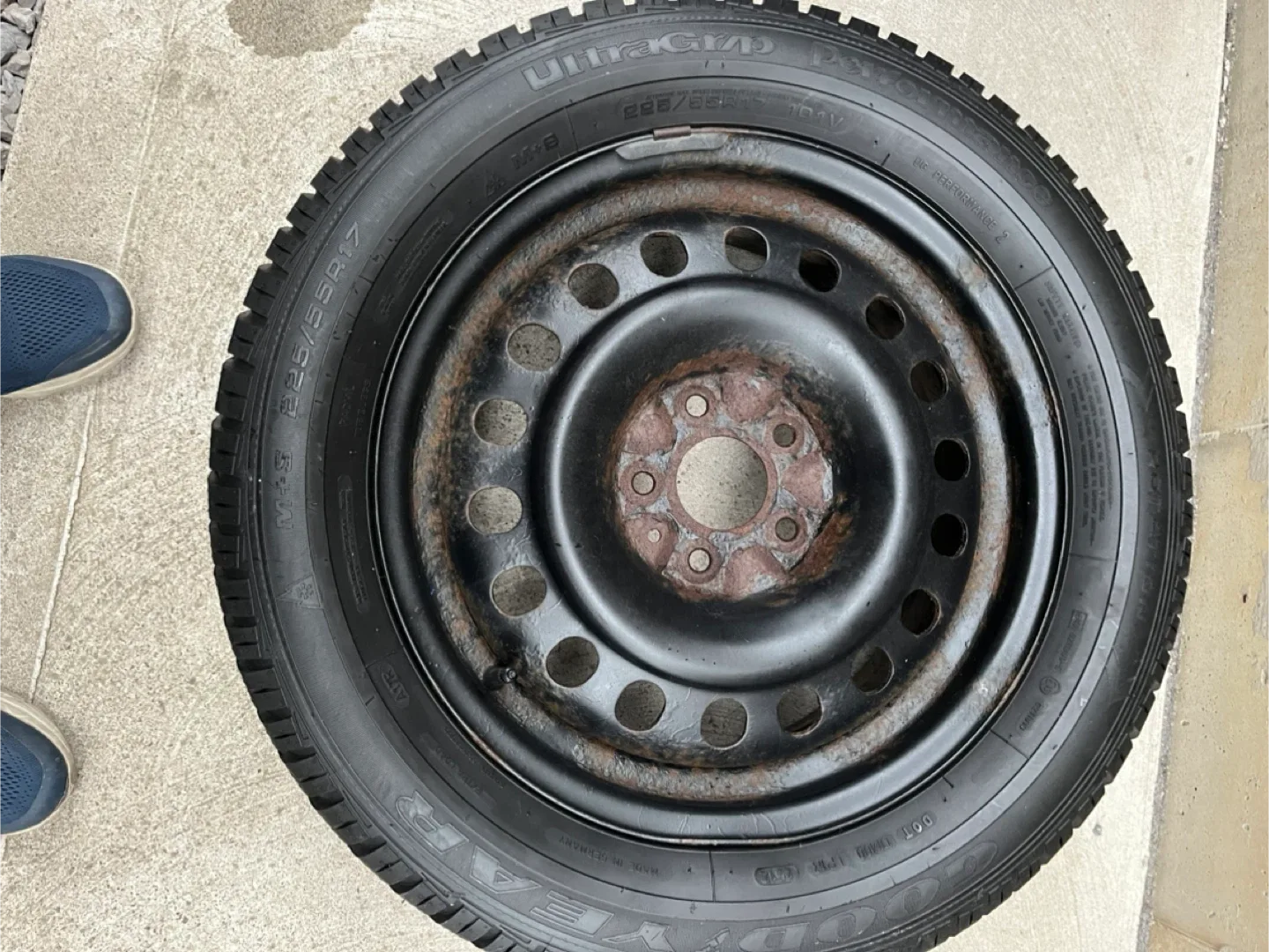 Winter Tires - Set of 4 image indicator(3)