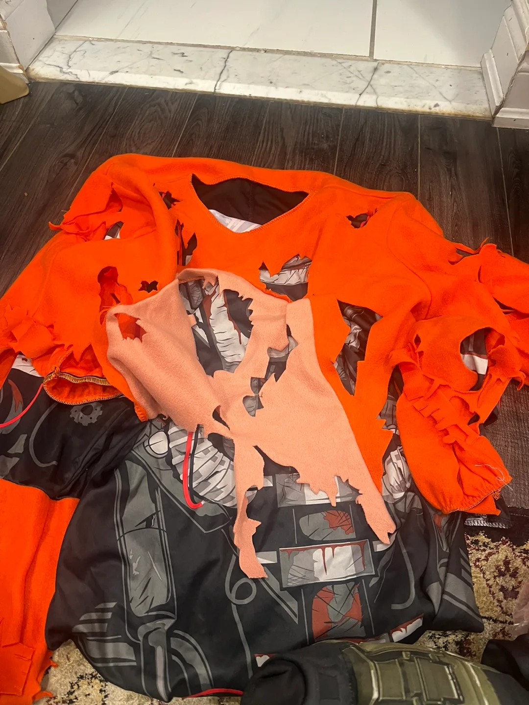 Men's Nightmare Foxy Costume - Standard image indicator(2)