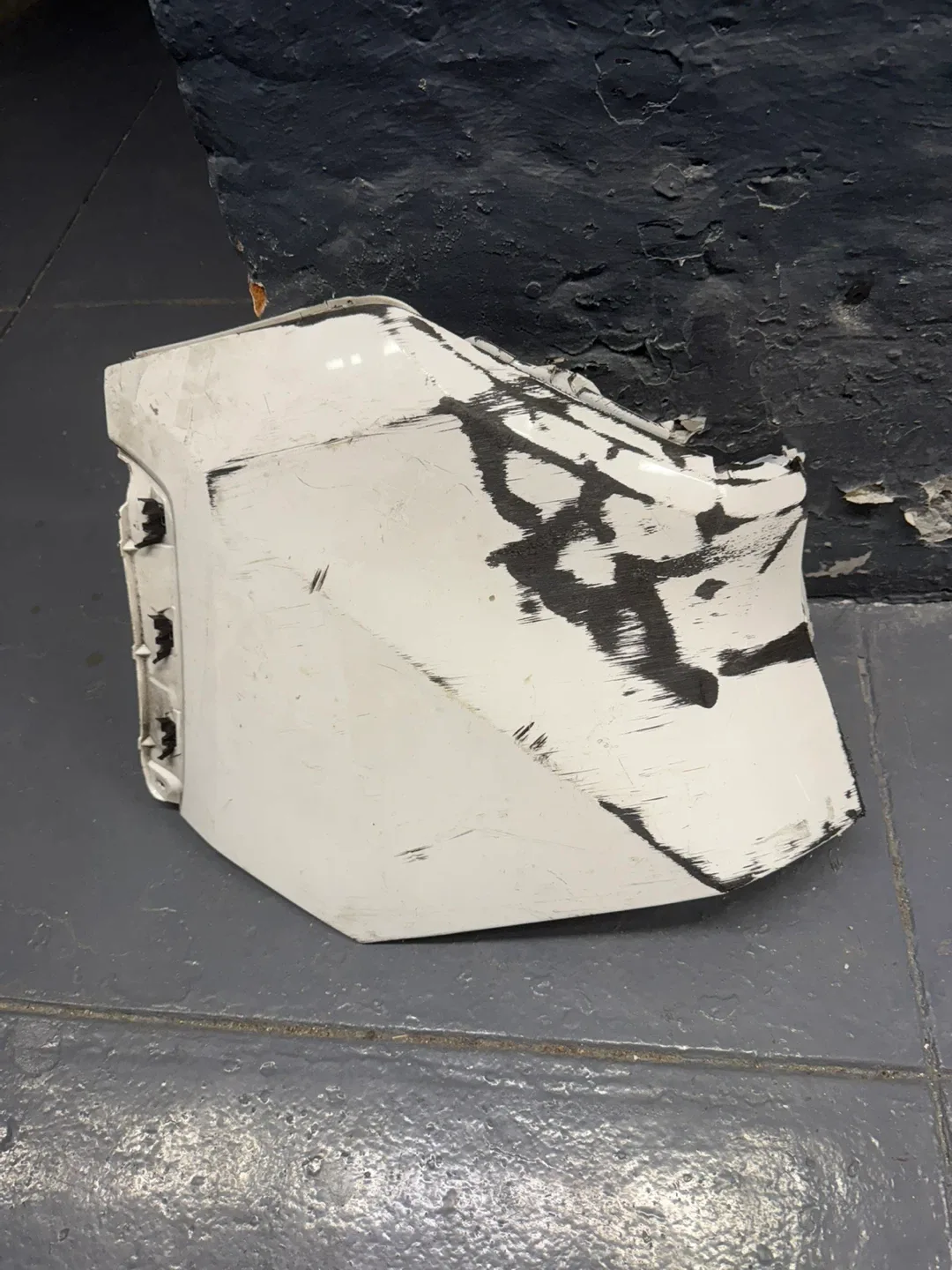 Toyota RAV4 2019 to 2025, rear right cover image indicator(3)