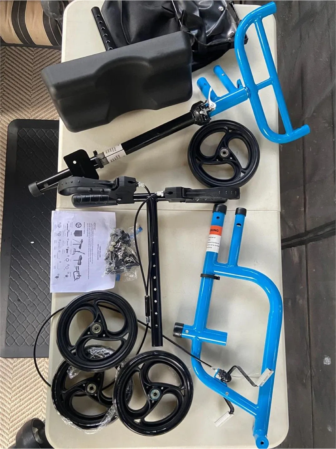 CloudHand Foldable Knee Walker - BN image indicator(4)