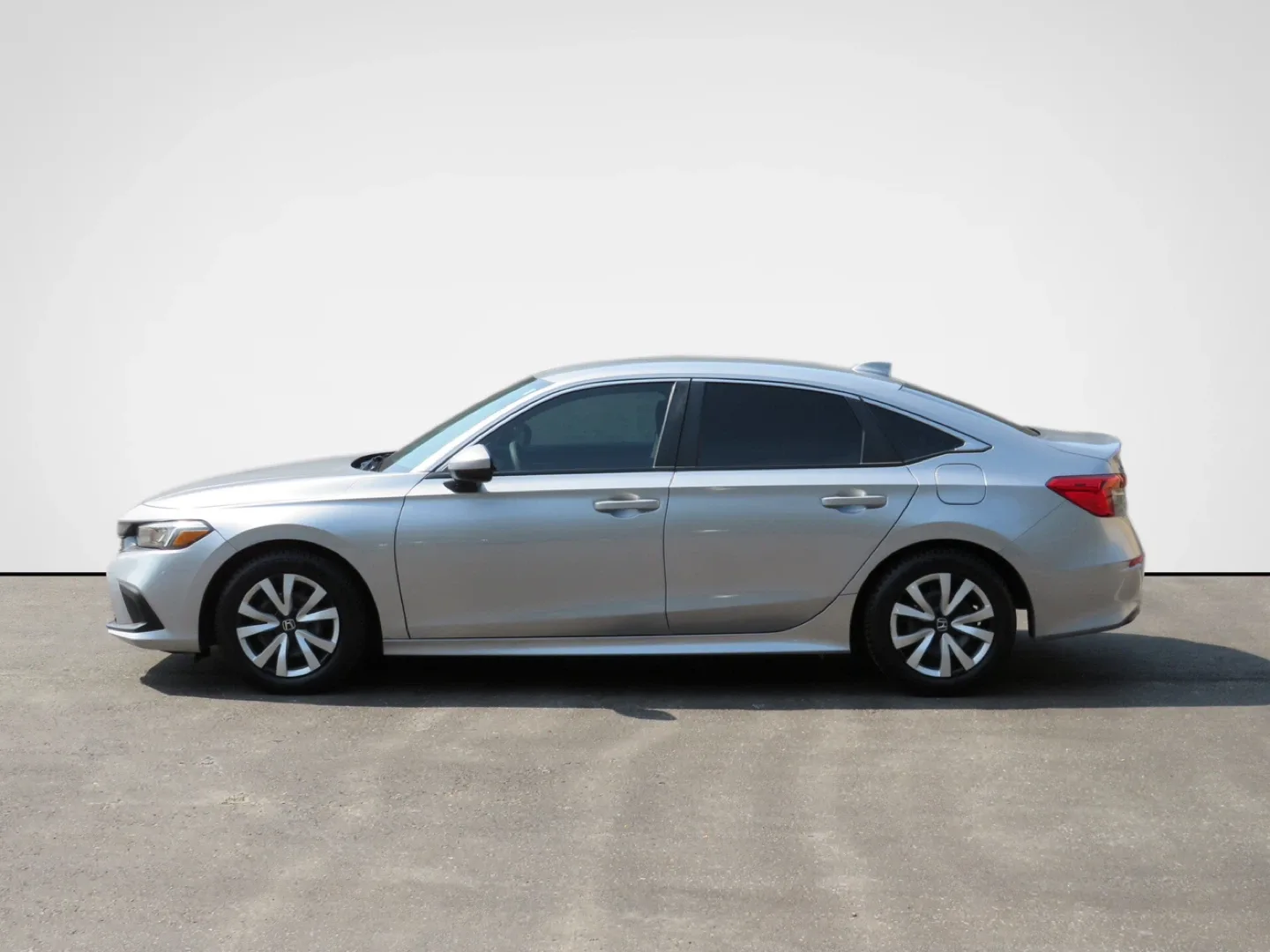 2022 Honda Civic - Silver Sedan image indicator(5)