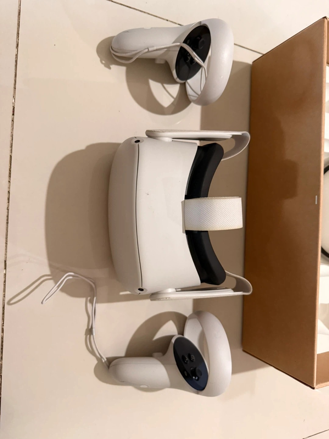 Meta Quest 2 VR Headset - Like New!