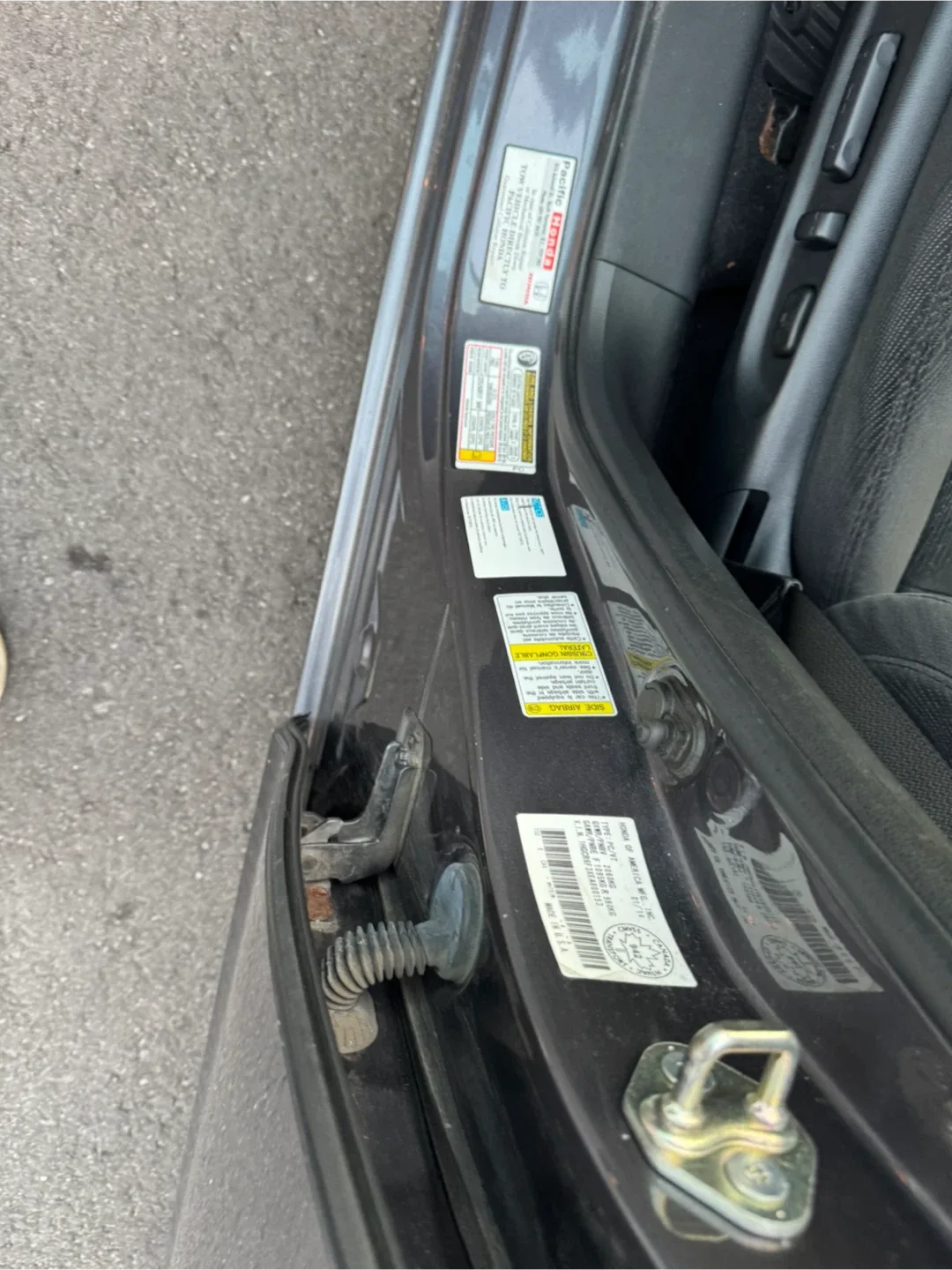 Honda Accord Hybrid - Grey Sedan image indicator(8)