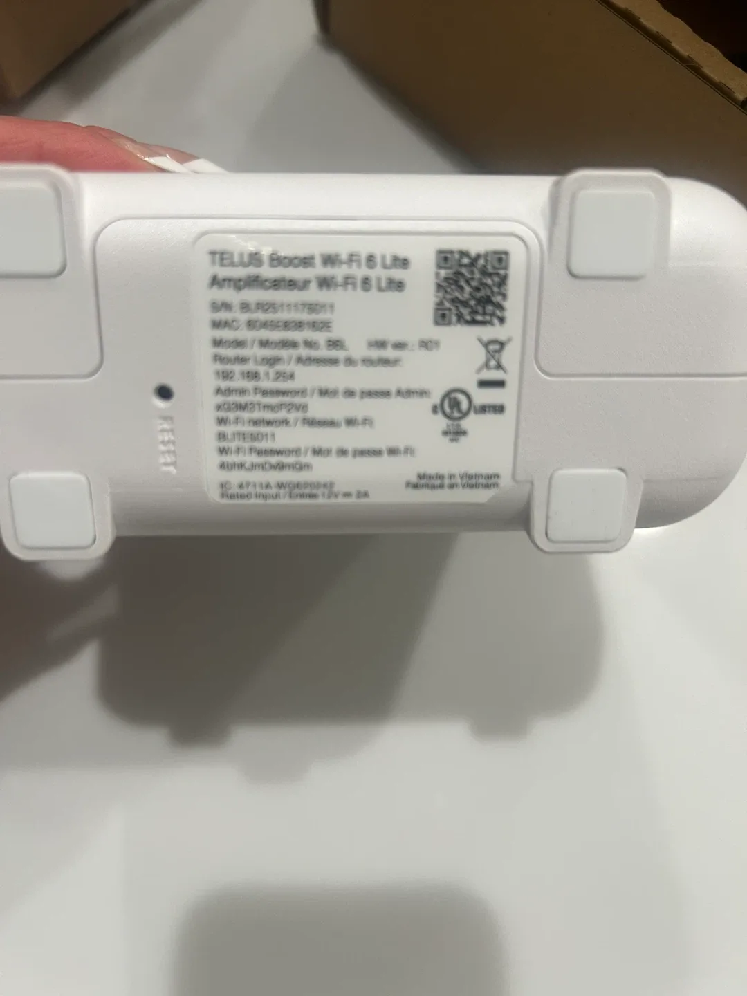 New Telus Boost Wi-Fi 6 Lite Amplifier image indicator(3)