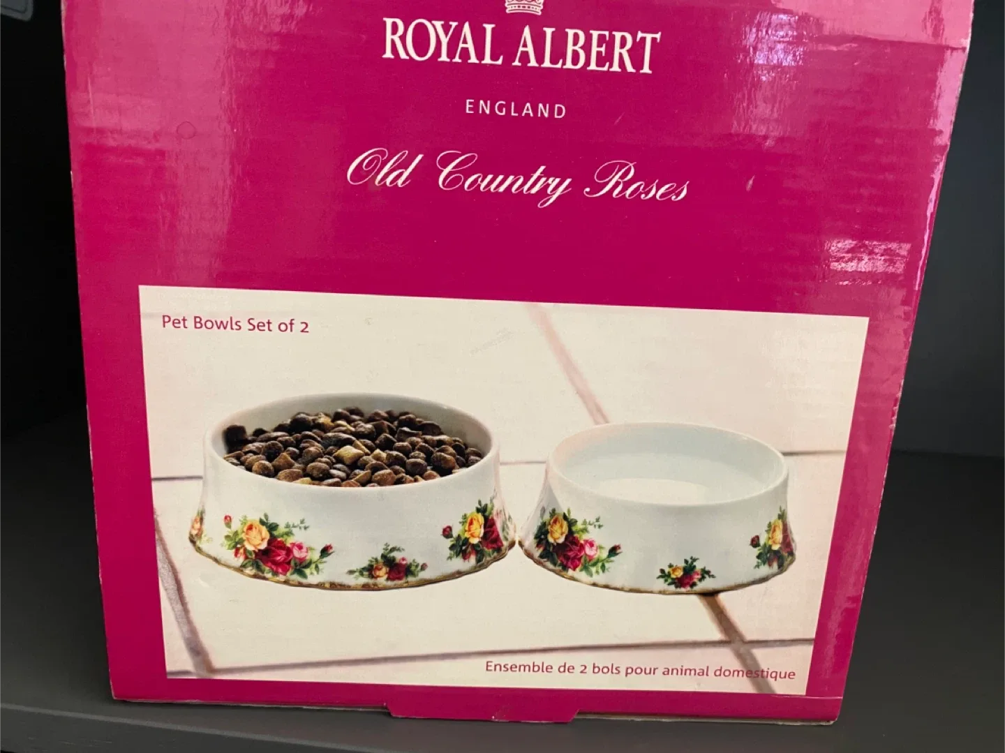 Royal Albert Old Country Roses Pet Bowls - Set of 2 image indicator(2)