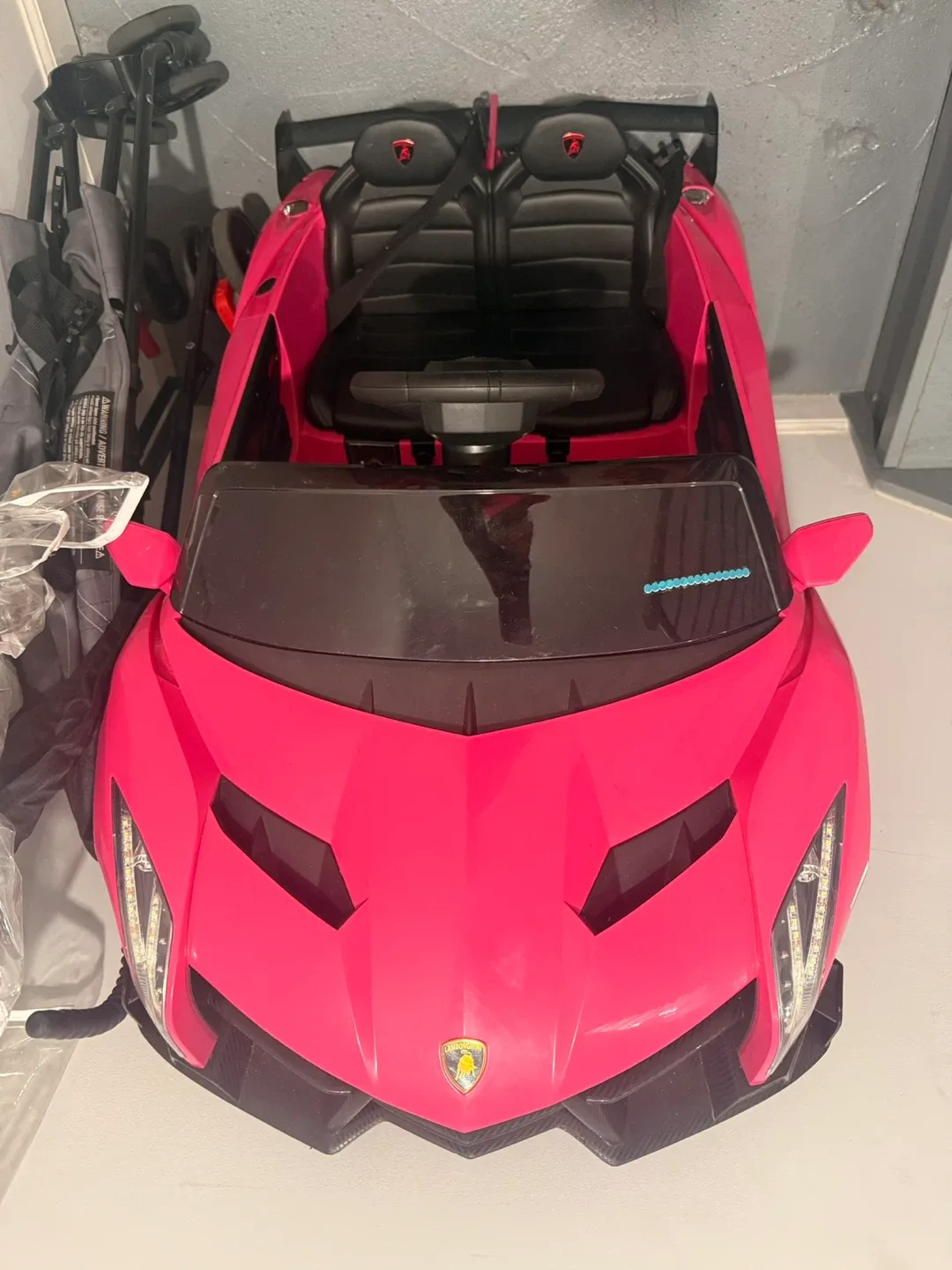 Pink Lamborghini Kids Ride-On Car image indicator(2)