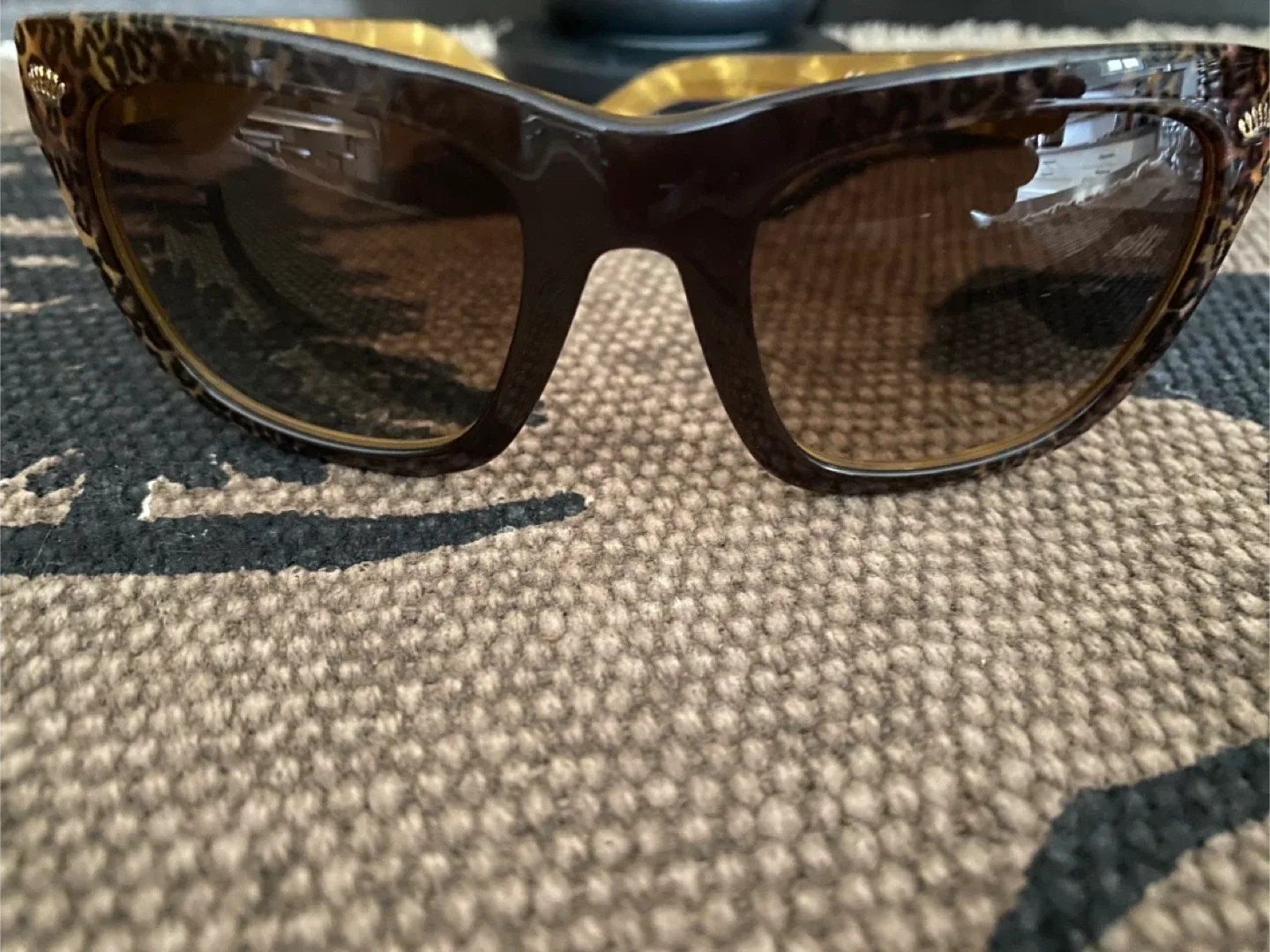 Juicy Couture Sunglasses with Case image indicator(4)