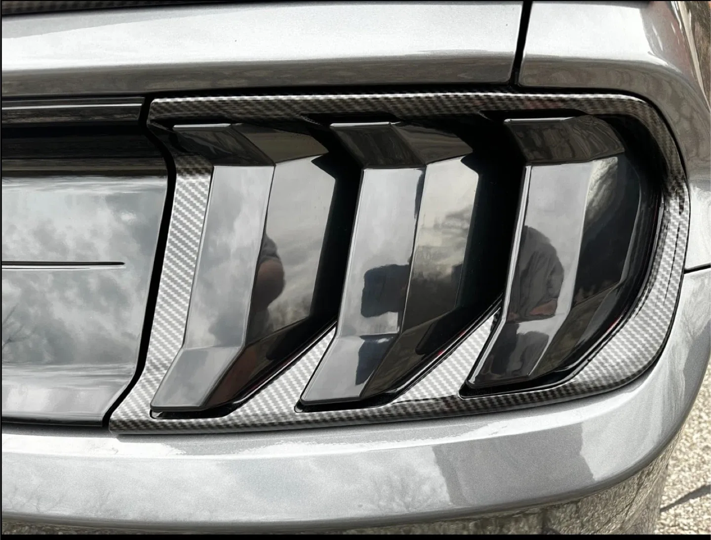 RT-TCZ Tail Light Lamp Cover Guard Trim - Mustang - BNIB image indicator(3)