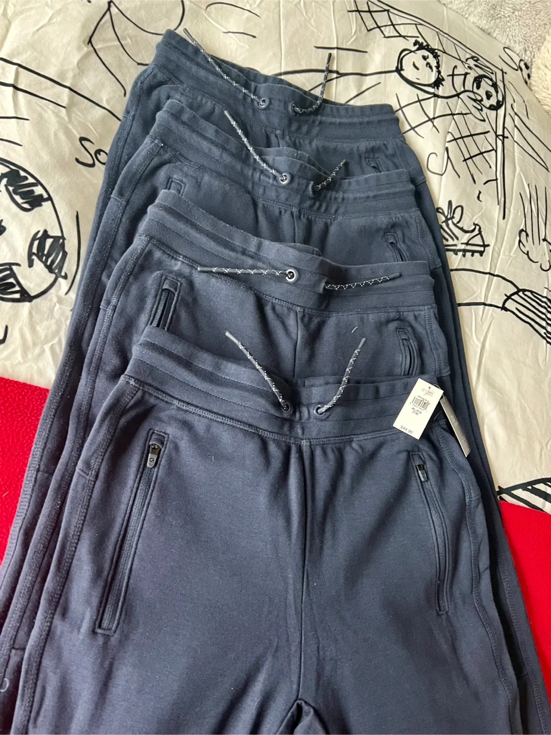 4- GapFit Kids XL (12) Navy Blue Joggers - New with Tags image indicator(3)