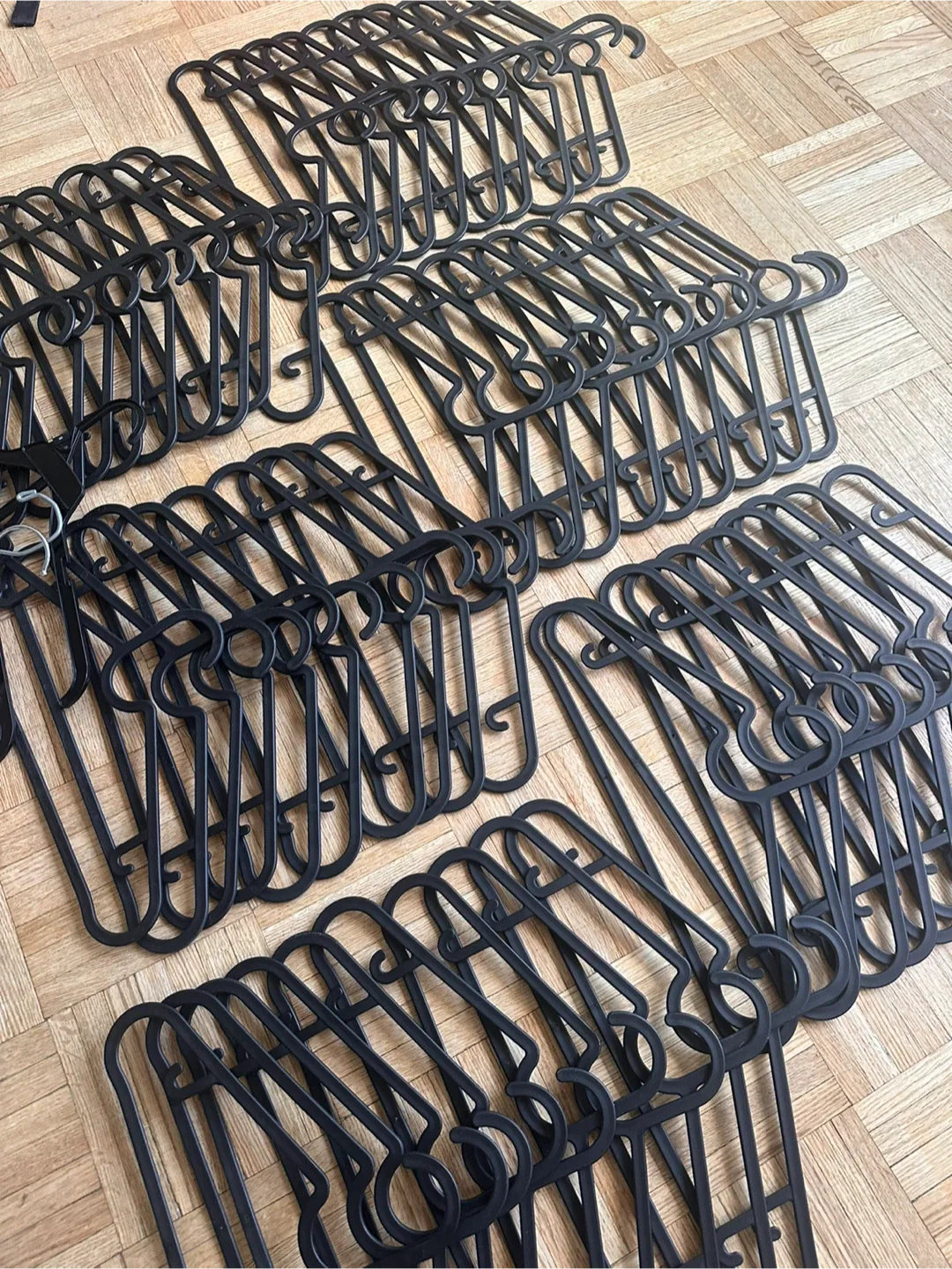 MOVING SALE Clothes Hangers image indicator(3)