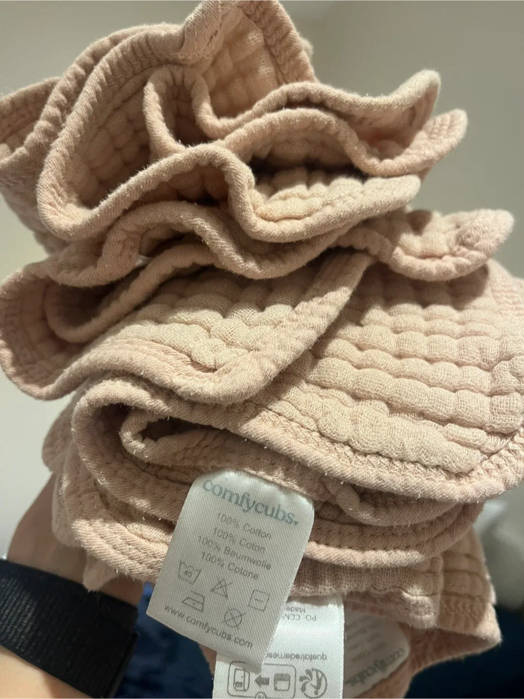 Comfy Cubs Muslin Burp Cloths (used) - Blush, 10-Pack image indicator(3)