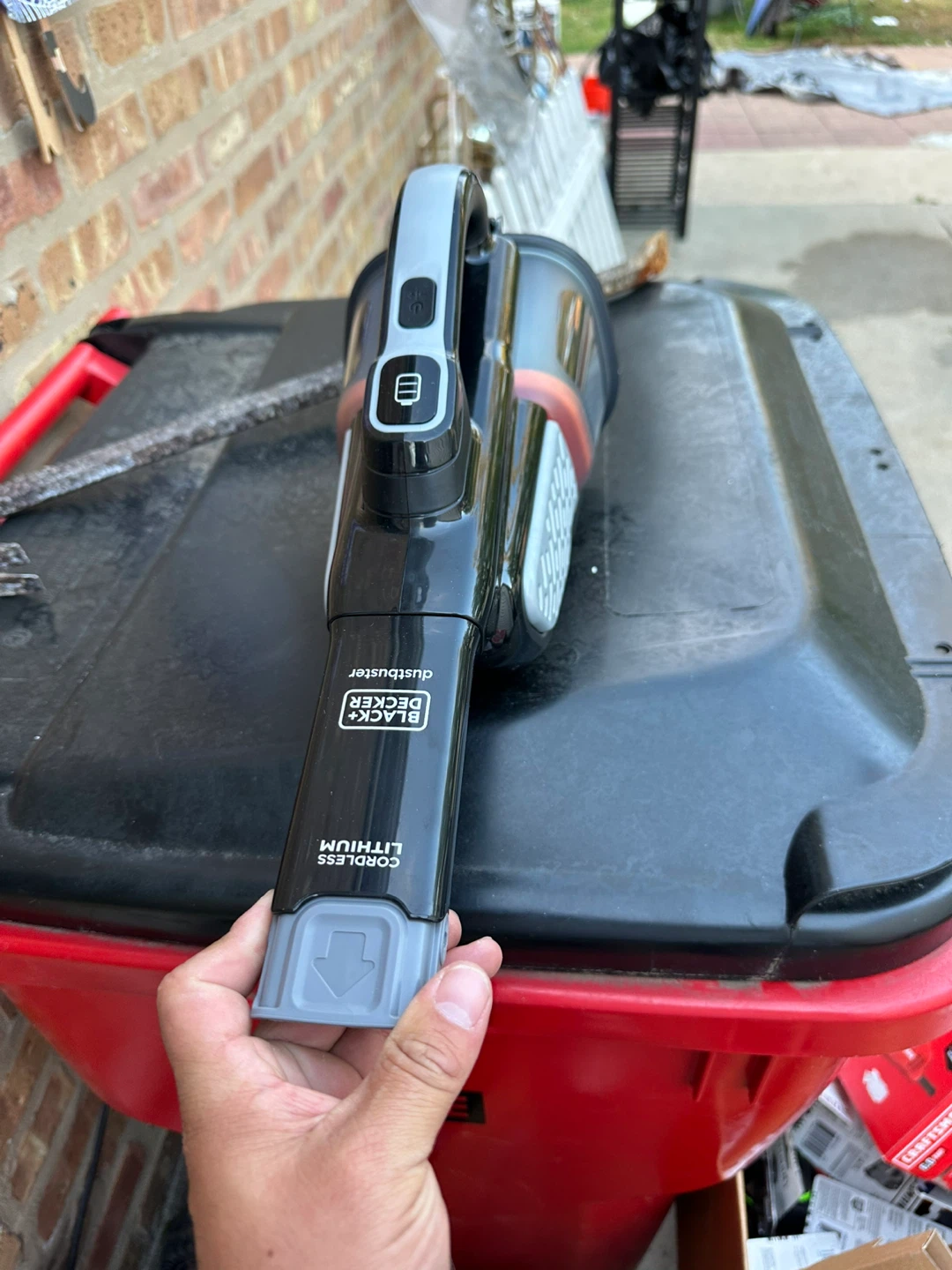 Black+Decker Cordless Lithium Dustbuster