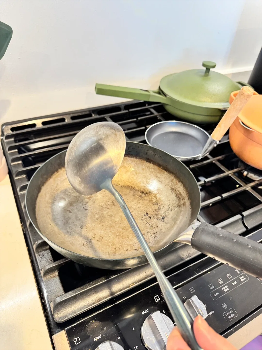 Zhensanhuan hand hammered wok (flat bottom) image indicator(3)