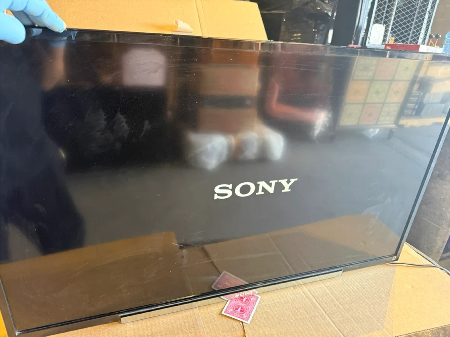 Sony Bravia KDL-40R450A 40" LCD TV thumbnail
