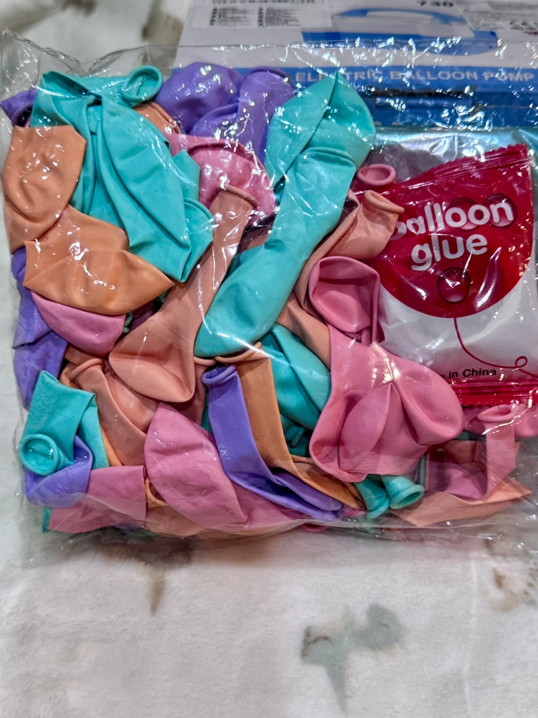 Electric Balloon Pump with Balloons - photo 2
