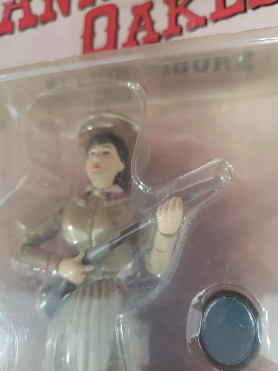Annie Oakley Action Figure - photo 3
