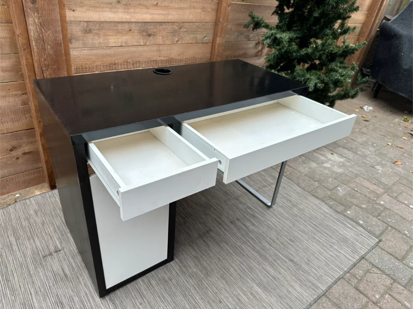Black and White Desk with Drawers and Shelves image indicator(3)