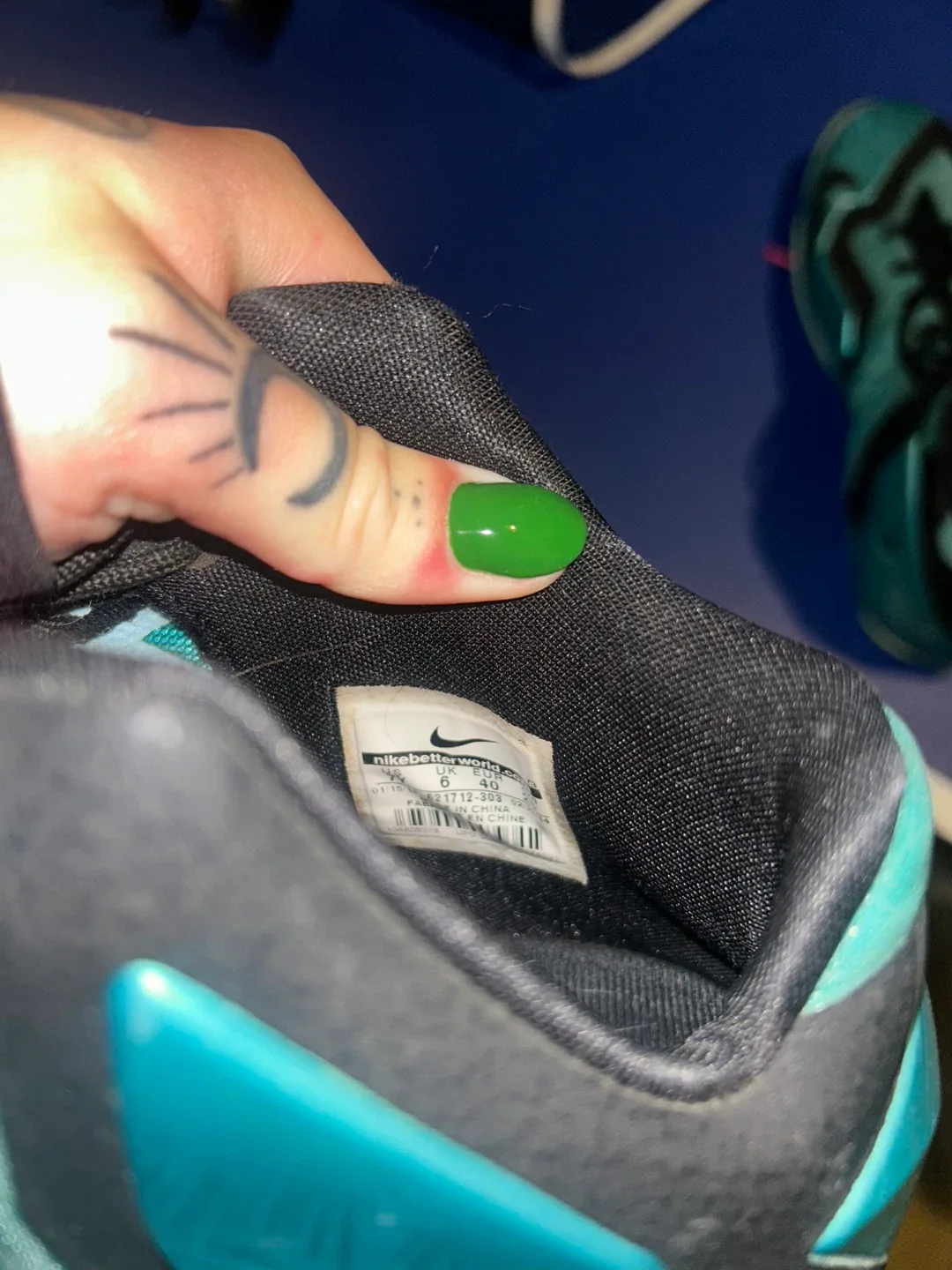 Nike LeBron XI 11 Diffused Jade Shoes, Size 9 image indicator(3)