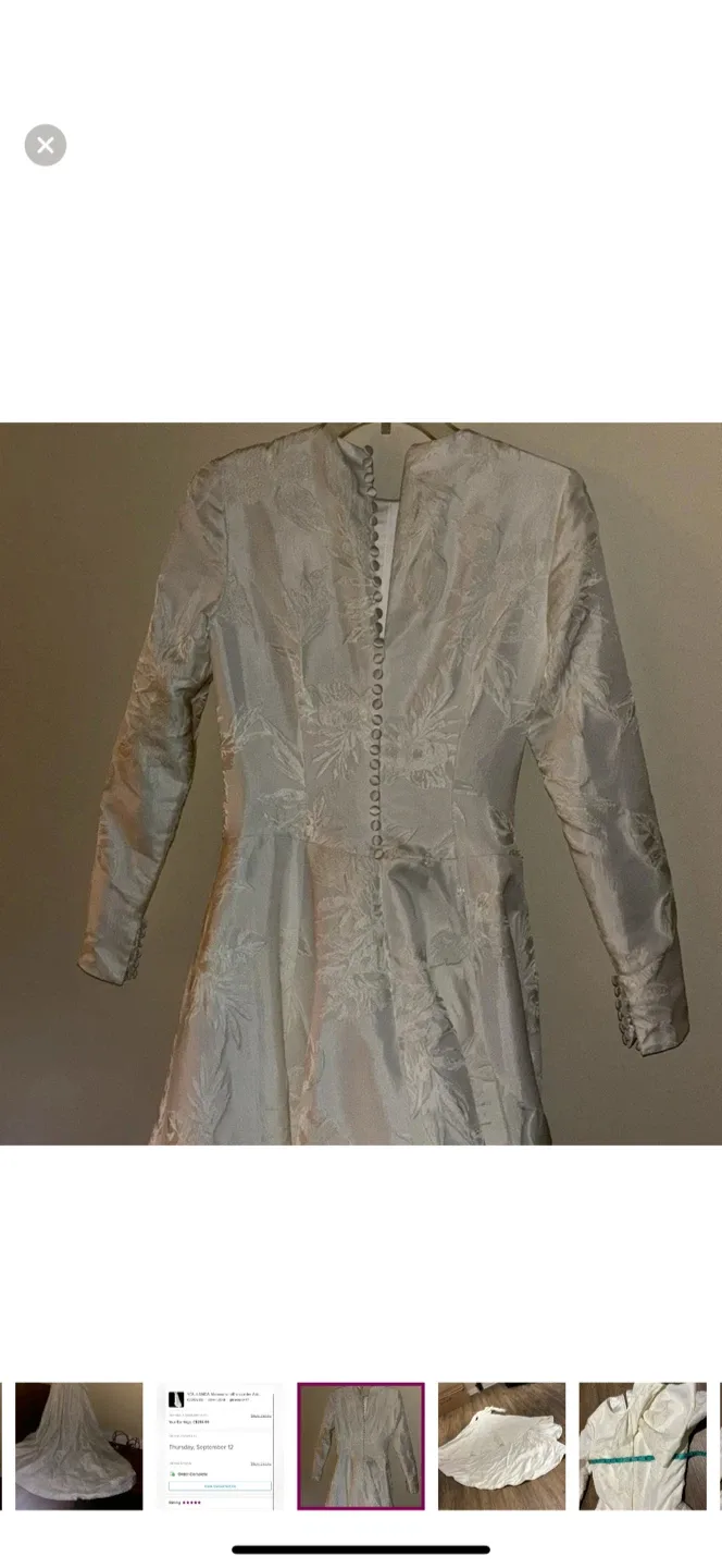 White modest long sleeve wedding Dress image indicator(3)