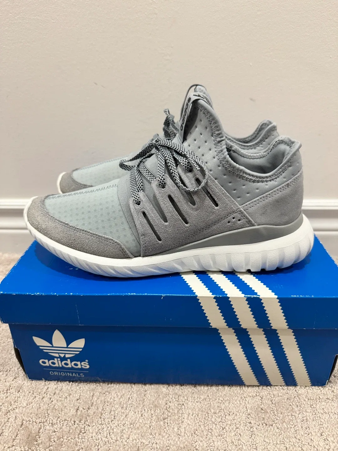 Adidas Tubular Radial 8 US mens image indicator(5)