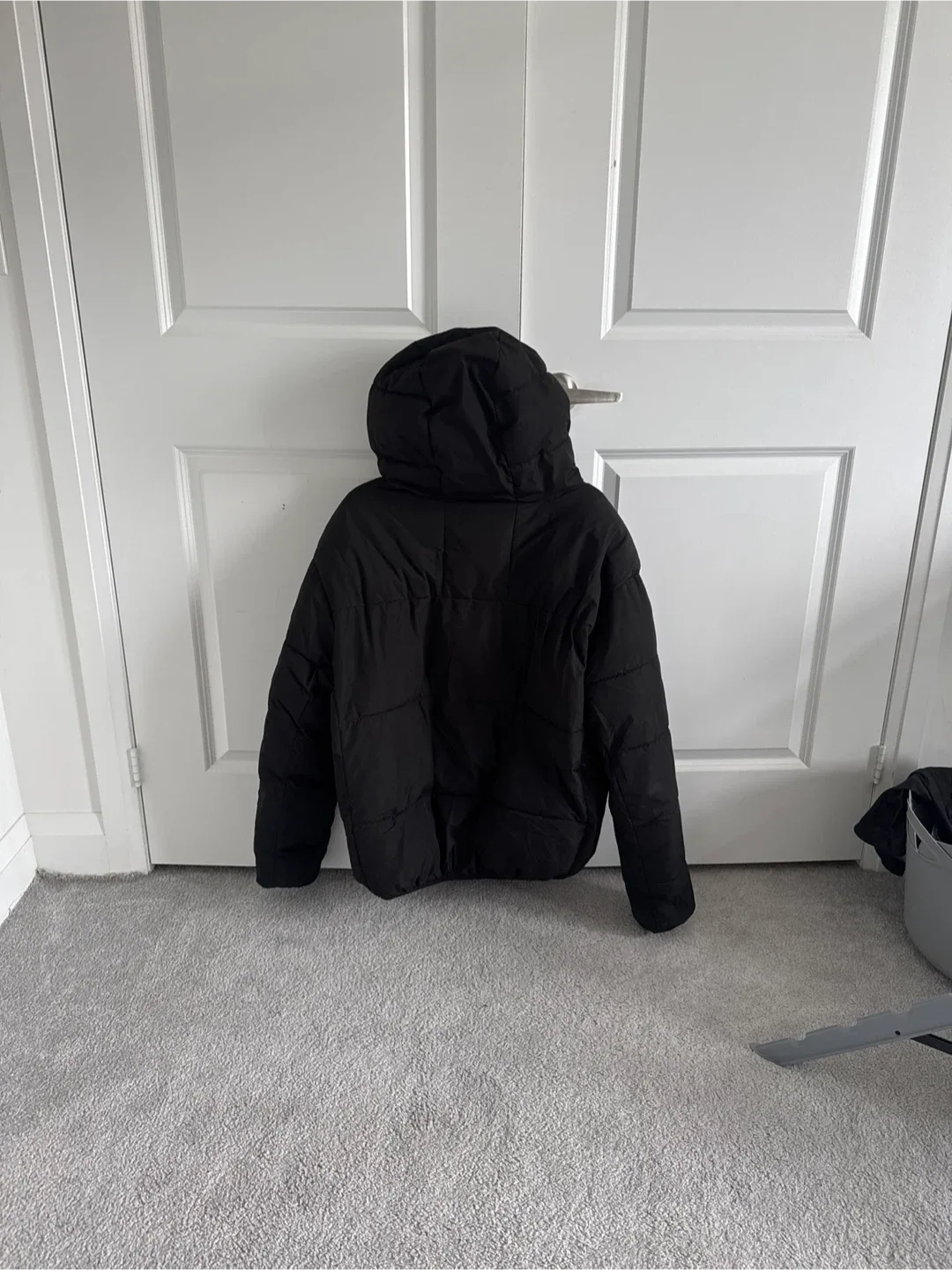 Zara Black Puffer Jacket image indicator(5)