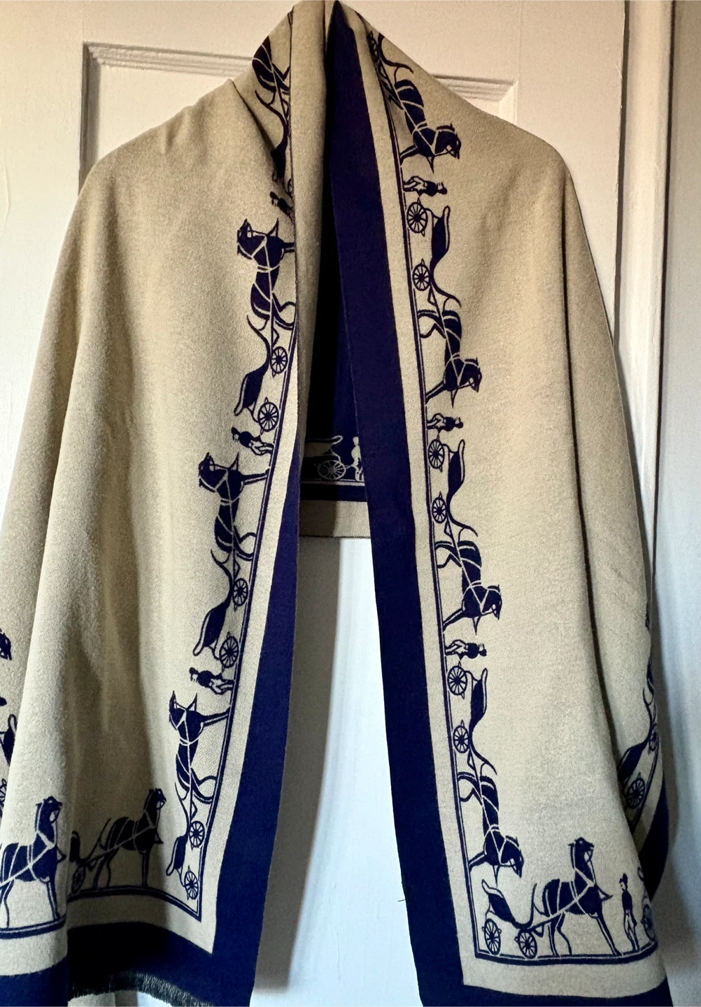 Reversible  Wrap/ Shawl in Dark Blue/Light Taupe - photo 3