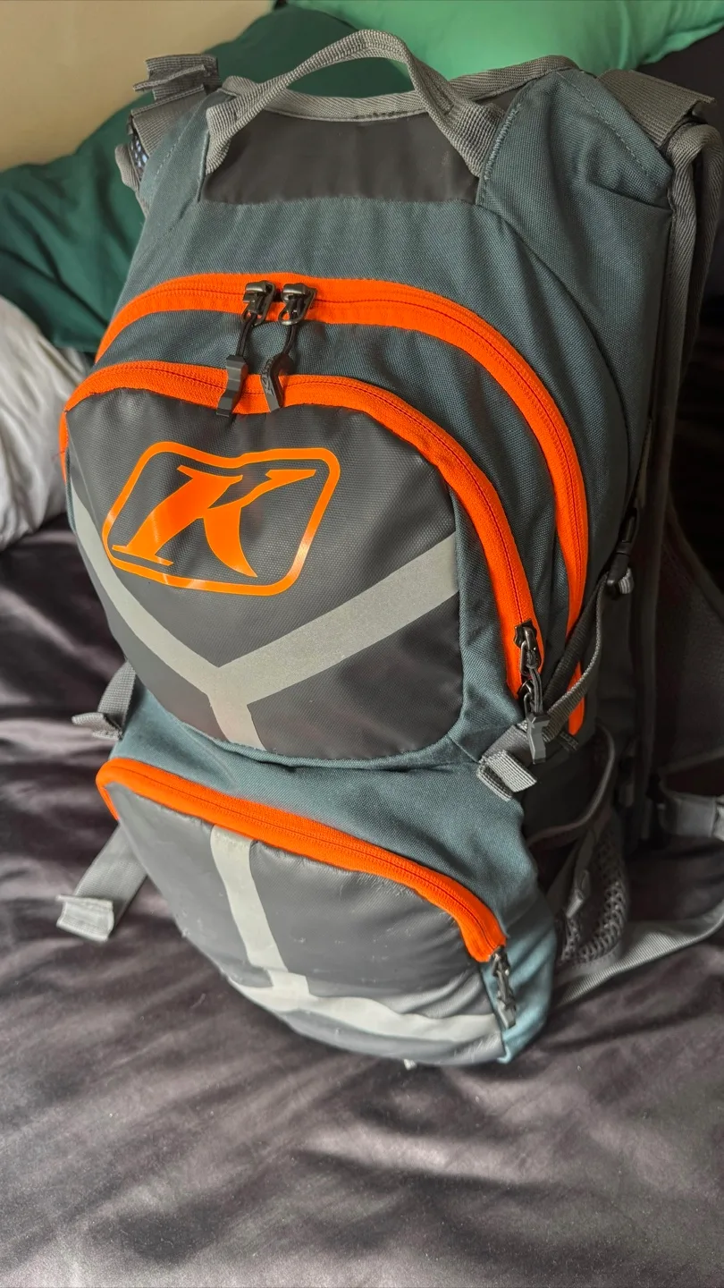 KLIM Motorcycle Hydrapak Backpack image indicator(5)