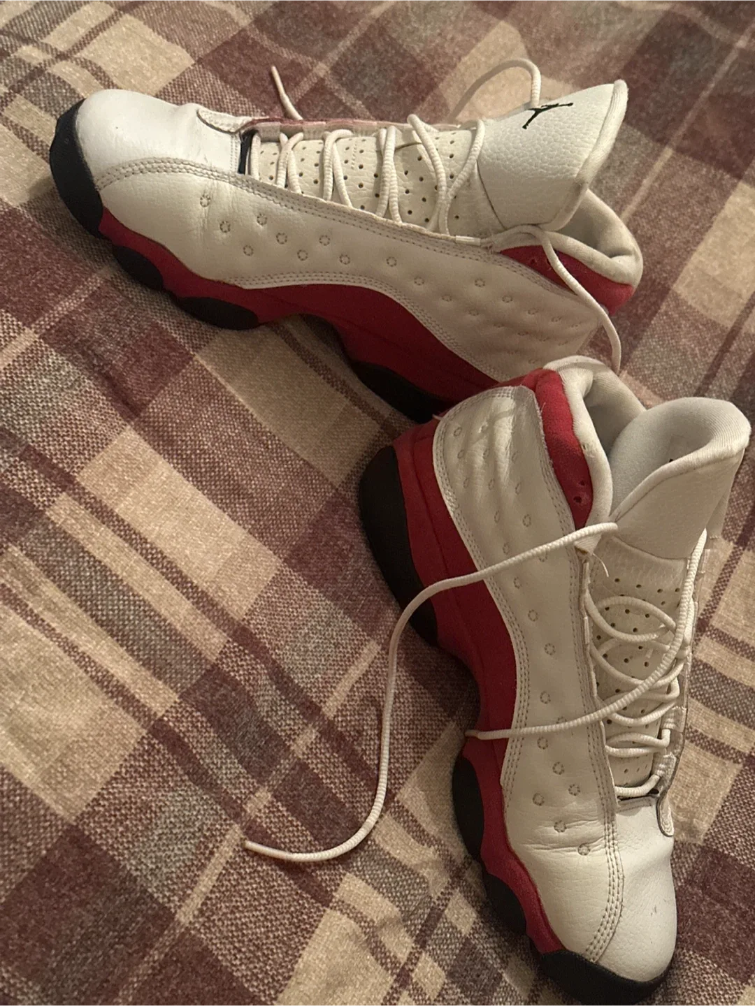 Air Jordan 13 Retro White/Red image indicator(4)