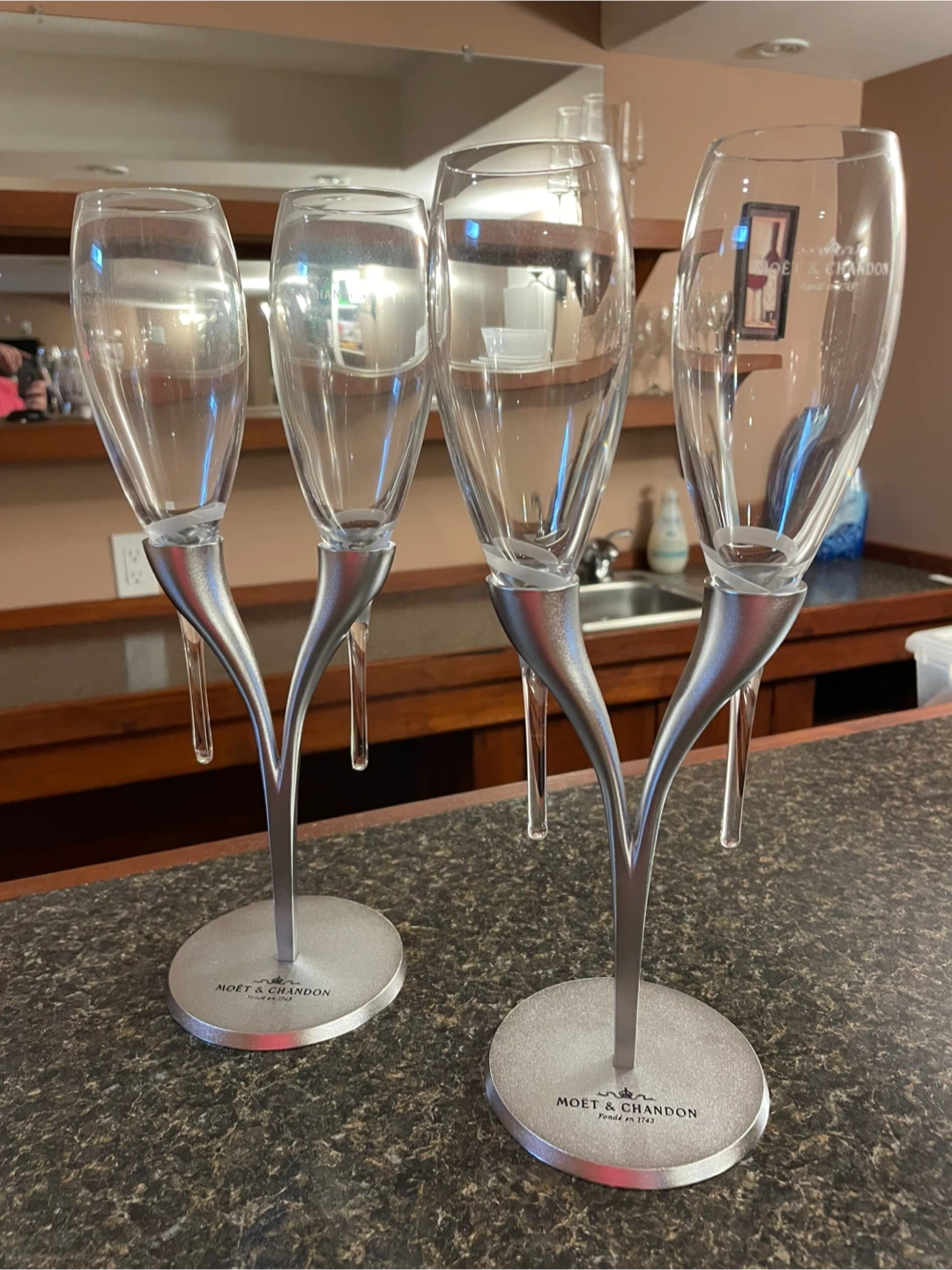 Moet & Chandon Champagne Flute Glasses, Set of 4