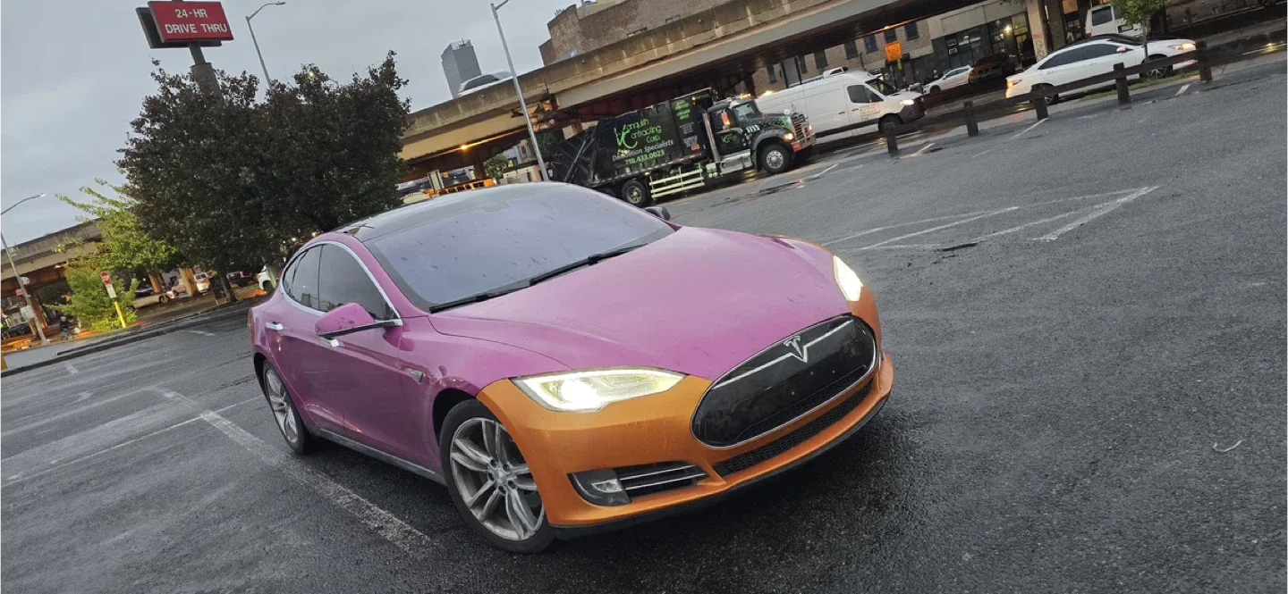 Tesla Model S - Custom Color image indicator(2)