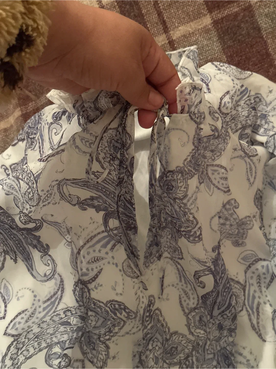 White and Blue Patterned Dress image indicator(5)