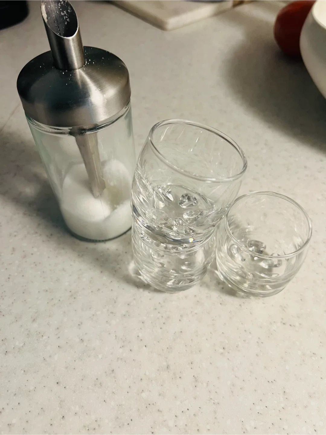 3 Glass Shot Glasses and Sugar Dispenser image indicator(2)